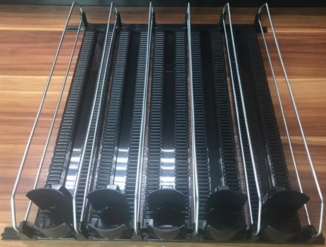 Retail new beverage drink bottle shelf pusher