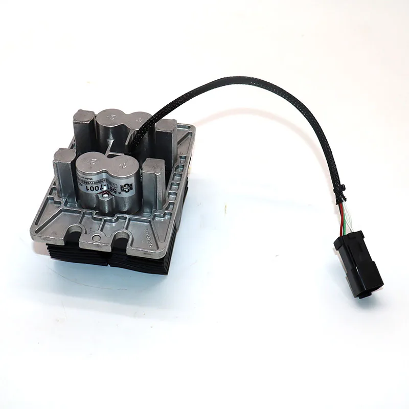 Caterpillar excavator electric control foot valve 561-7001 pilot valve is suitable for Caterpillar 301.7 307.5 320 336 349