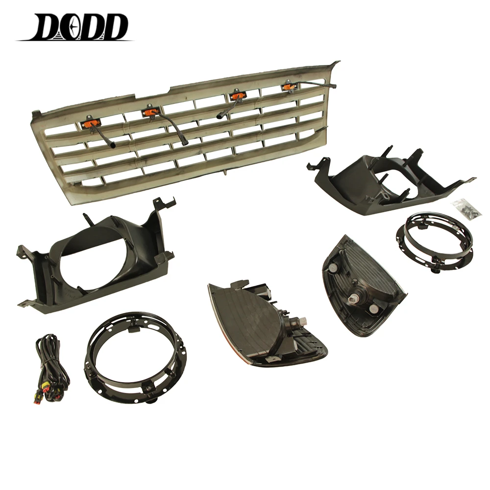 Body Kit Modified Black Front Grille With Grille Light Fit For LandCrusier LC100 1998-2006