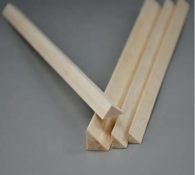 The manufacturer customizes the length and thickness of Paulownia sticks in different sizes Paulownia wood board