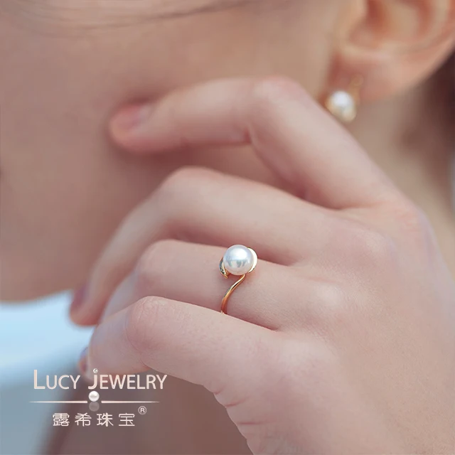 Custom made 18K Yellow Gold Engagement Wedding Ring with Brilliant Cut Diamond 7-7.5mm Akoya Pearl Ring Sidestone GIA Certified