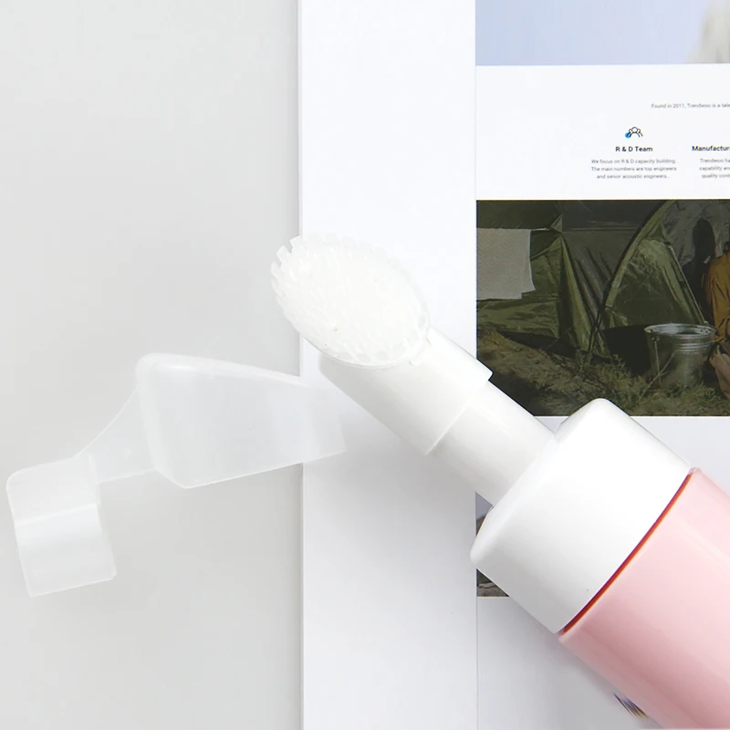 100ml 120ml 150ml  cosmetic bottle with foam pump empty cosmetic facial cleanser foam bottle wholesale cosmetic packaging