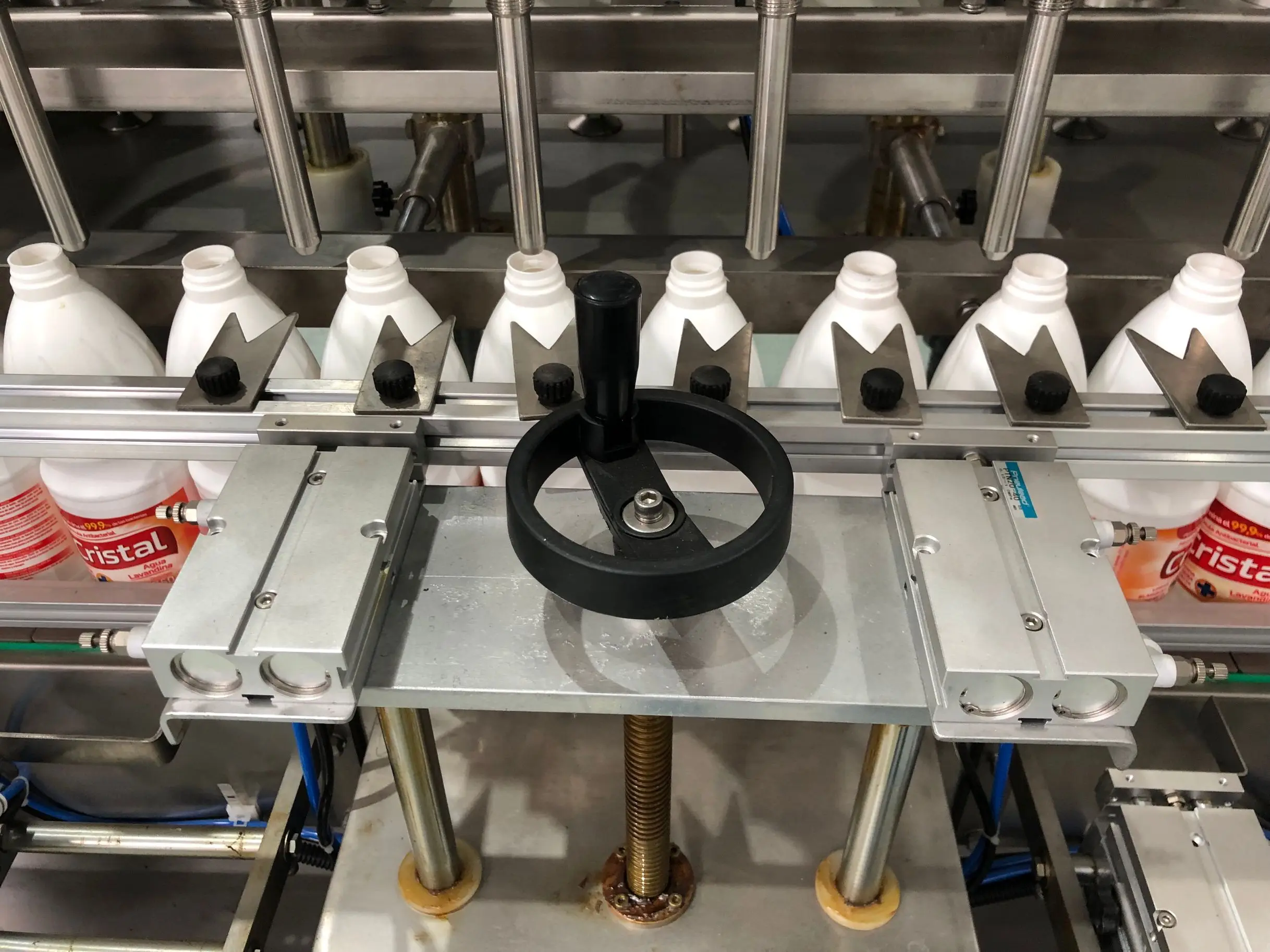 Automatic hand sanitizer wash shampoo shower gel Laundry Detergent bottling liquid soap filling machine