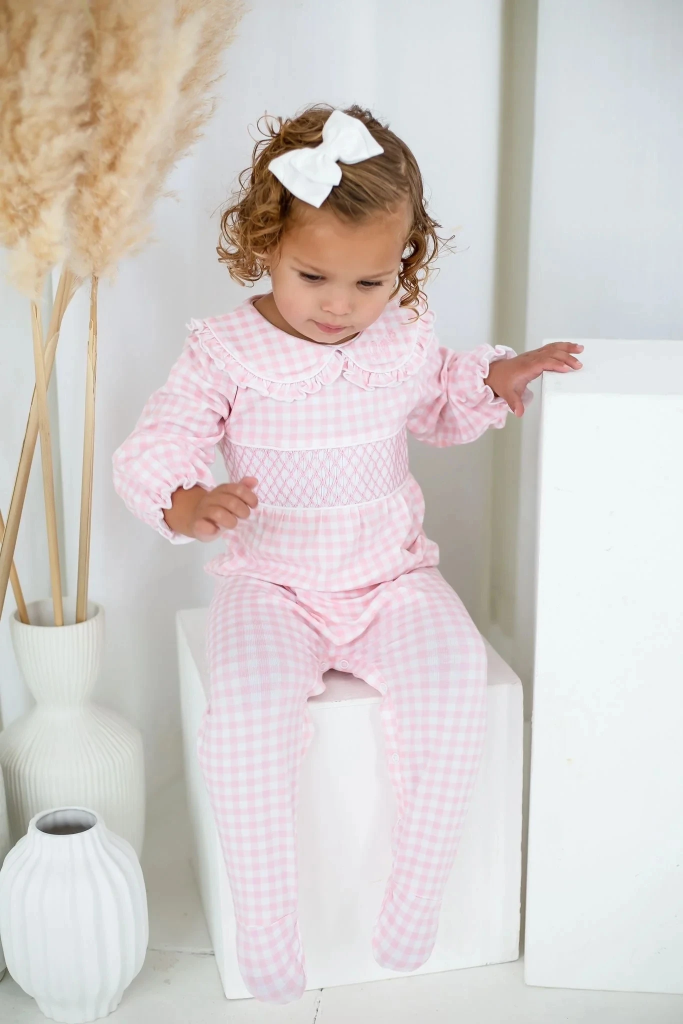 Custom Cotton Gingham Dreams Smocked Baby Pajamas Bubble Footie Ruffle Long Sleeve Toddler Onesie Bodysuit Baby Girl Romper