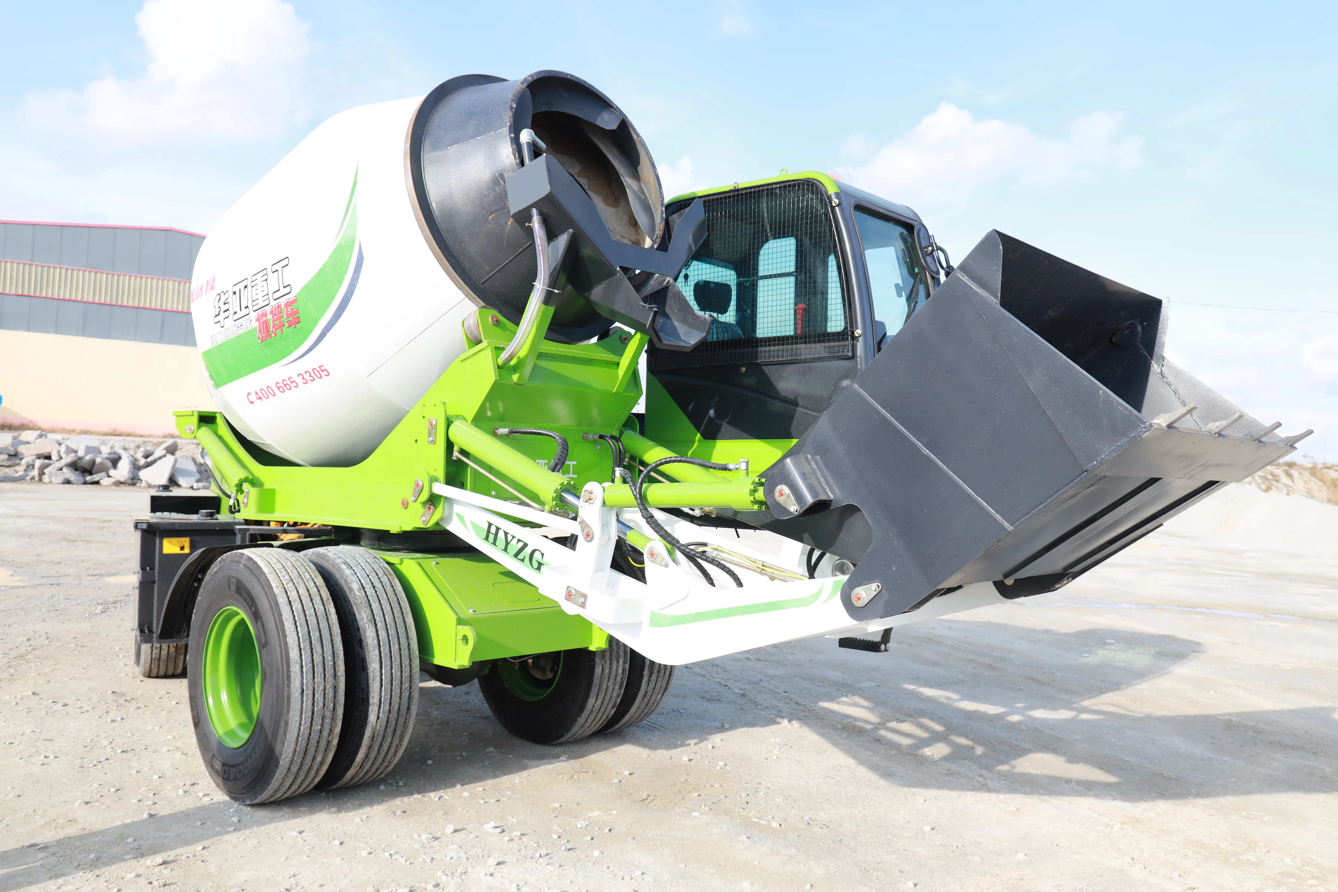 Factory outlet HUAYA 3m3 Automatic loading concrete mixer truck 350L mini Concrete mixer cement mixers with Euro5