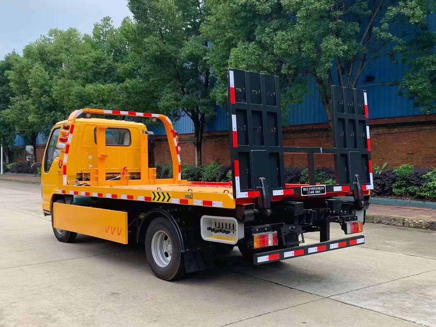 ISUZU  100P 4X2 Flatbed wrecker tow truck 4 Ton highway Road Emergency Rescue tow truck & wreckerk for Car Towing
