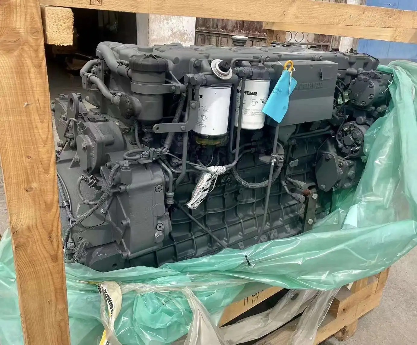 Liebherr A924C Crankshaft cylinder head Liebherr D934L Liebherr R974C D9508 engine assembly