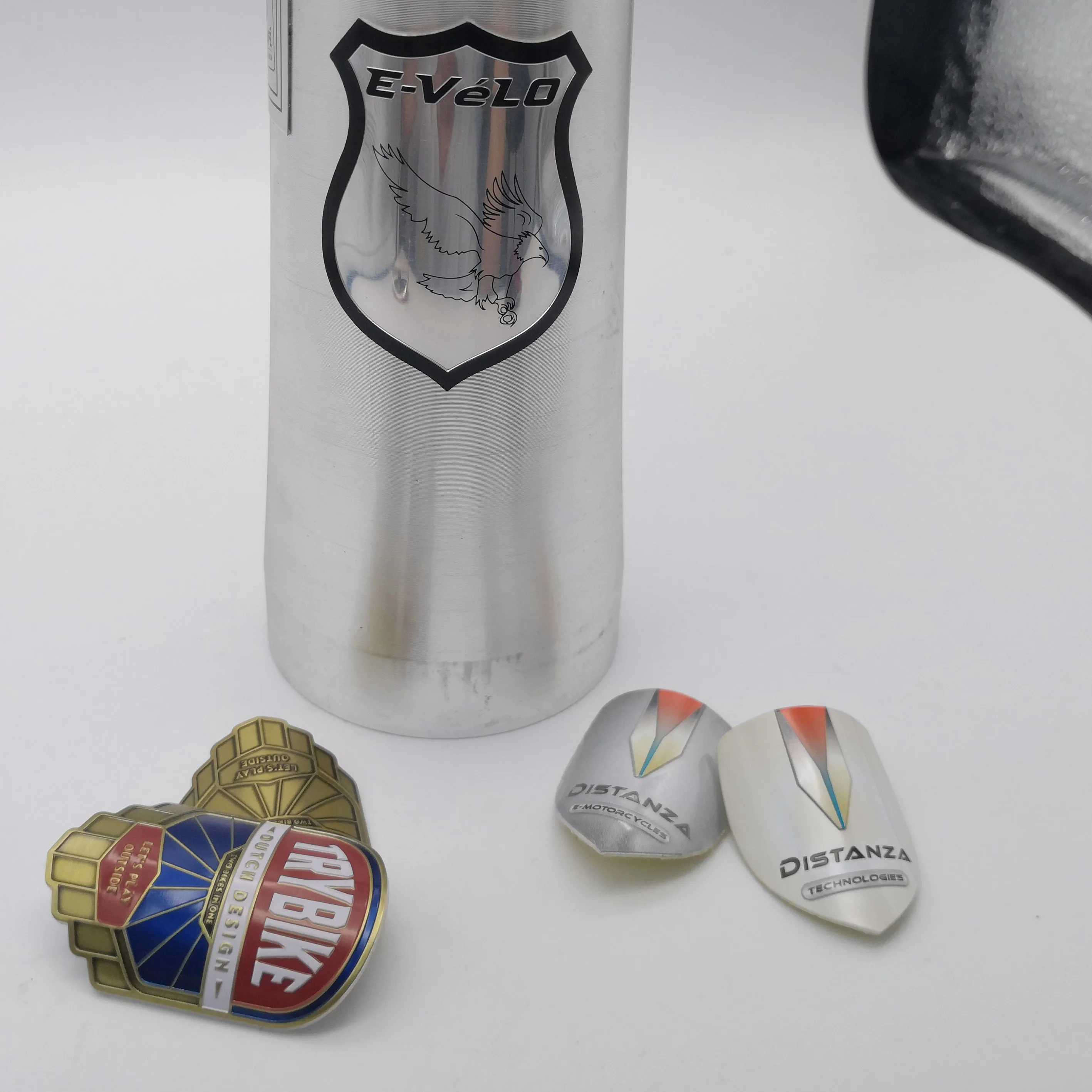 personalized customization new design mountain metal bike emblems badge for bicycle brand badge bike sticker