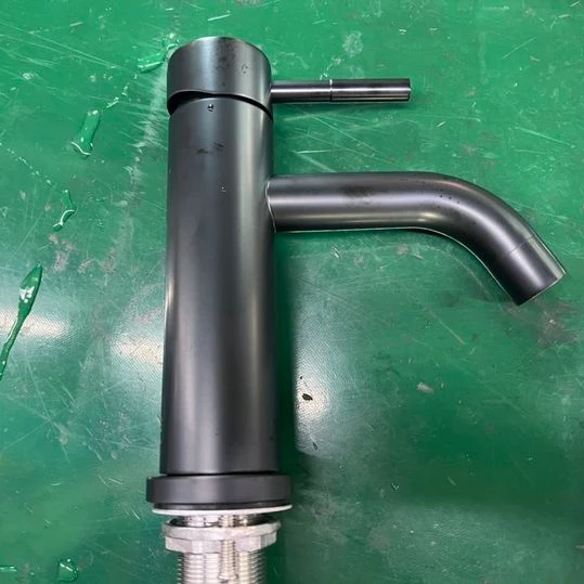 single handle lavatory sink faucet tap torneira brass basin tap bathroom basin faucet with hot cold flexible hose