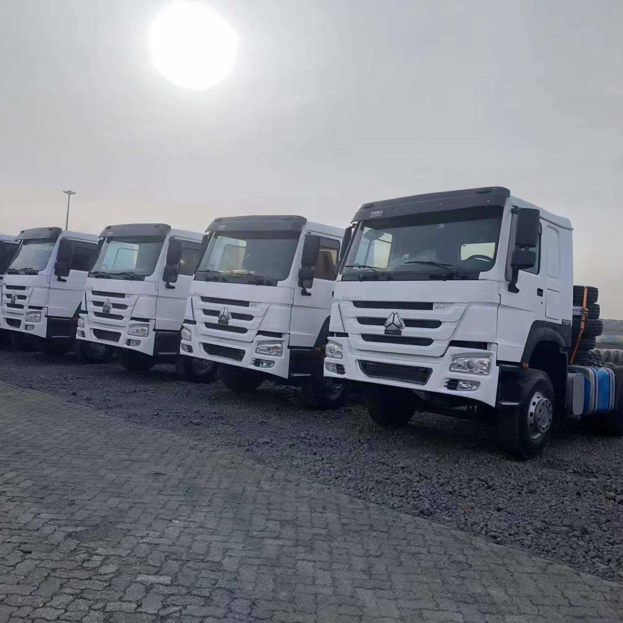 New 400hp 6x4 Howo Tractor Truck