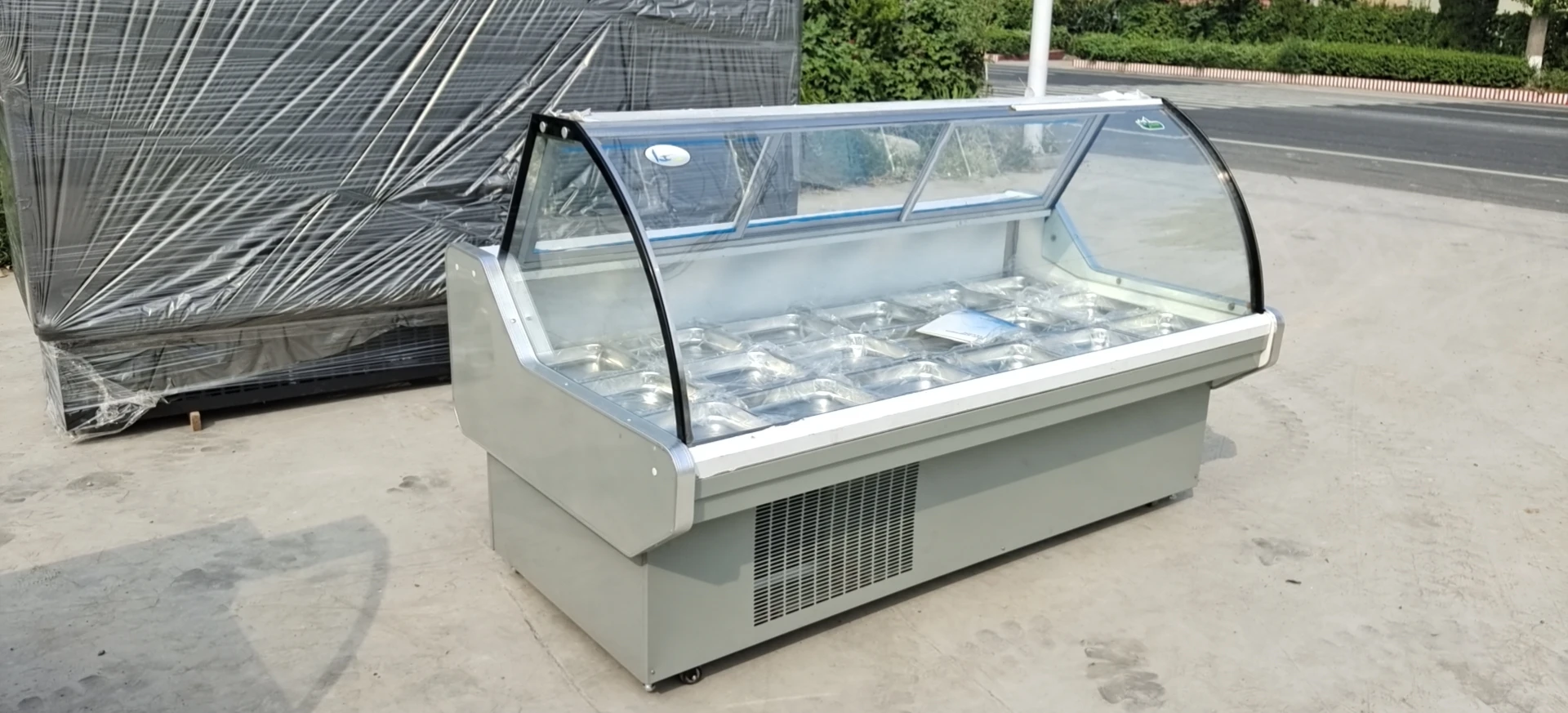 showcase chiller for meat/meat chiller display refrigerator/refrigeration equipment for shops