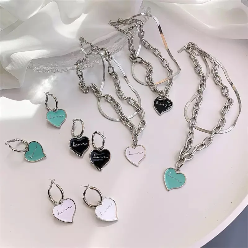 Trendy White Black Enamel Heart Pendant Choker Necklace for Women Silver Color Metal Chains Necklace Jewelry 2021