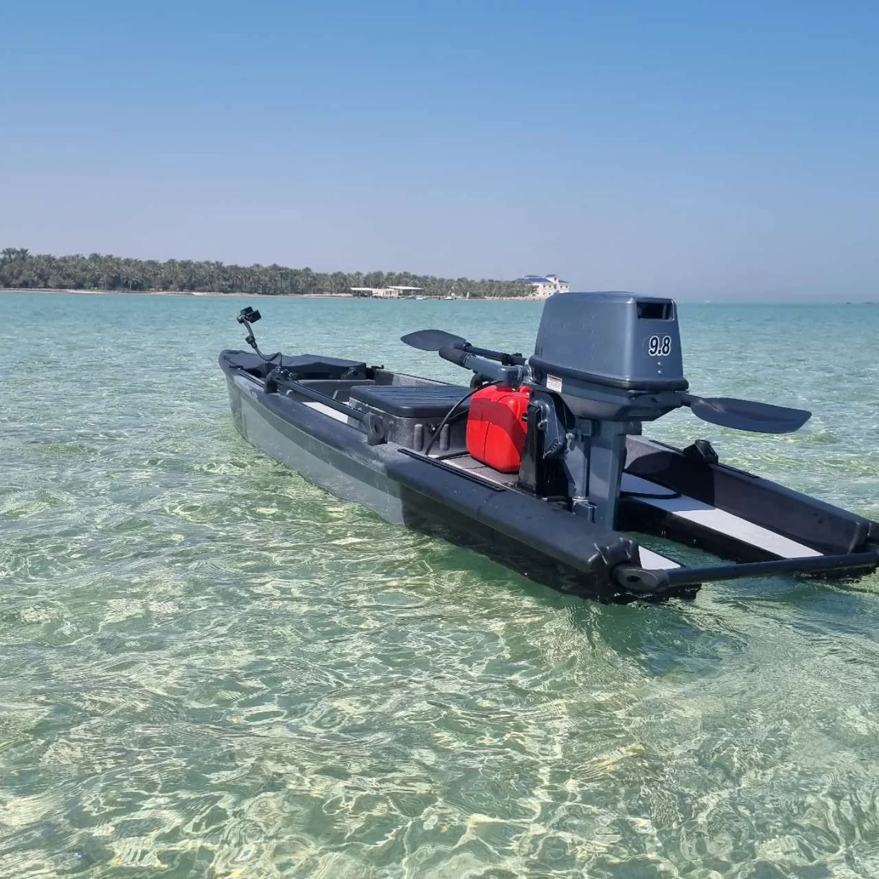 13 pieds rameable Small Salt Water Boat Small camouflage monocoque a vendre avec moteur hors - bord