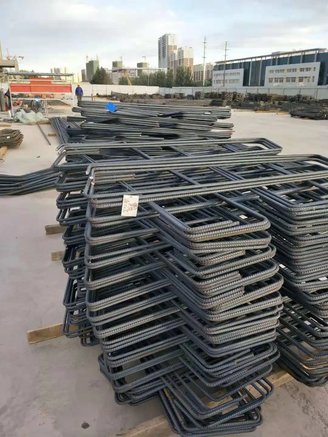 Rainbow No. 2 five-head bending center