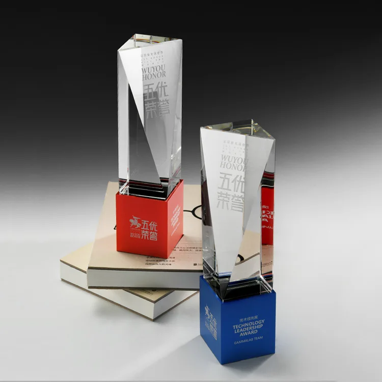 
Factory new design free engraving authorization card activity awards outstanding employees honor crystal trophy 