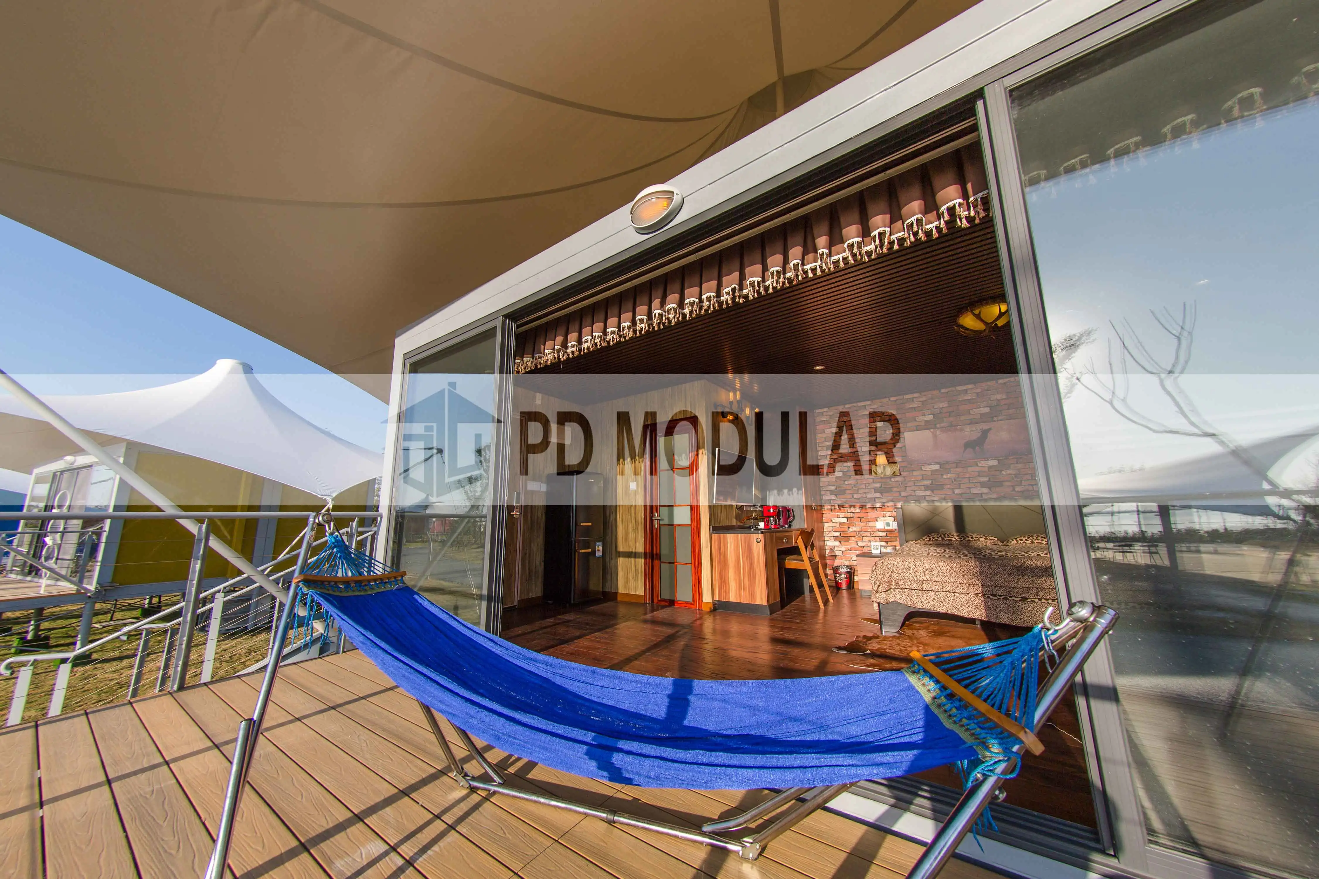 Prefab container house mobile steel structure container tent hotel for family home