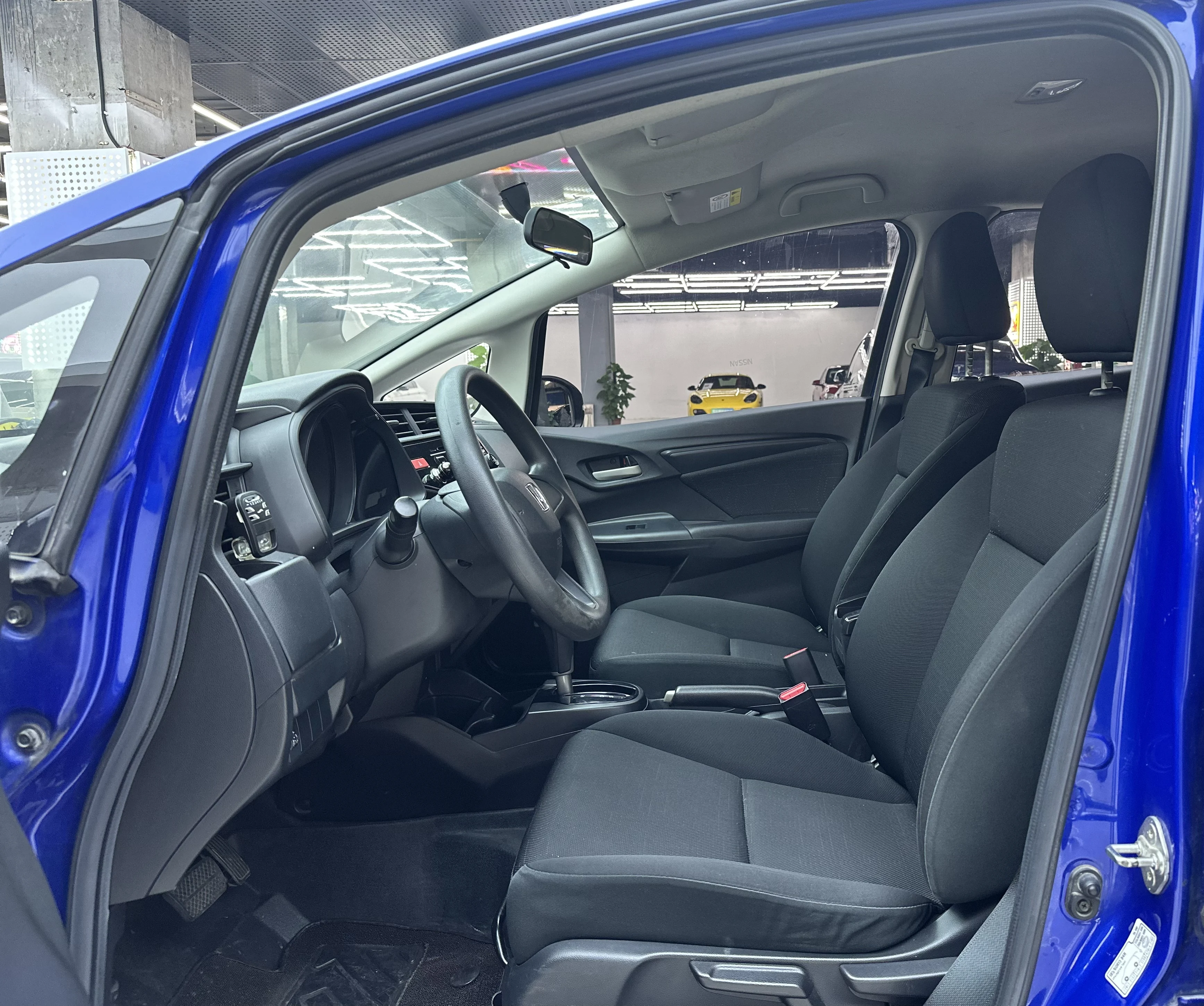 2017 HONDA FIT 1.5L CVT Automatic Sunroof good condition good engine used cars family car