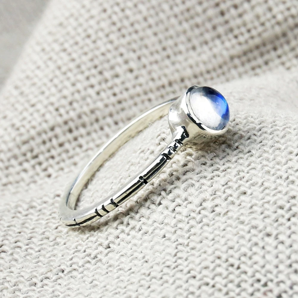 New Trendy Concise Solid 925 Sterling Silver Round Genuine Moonstone Ring