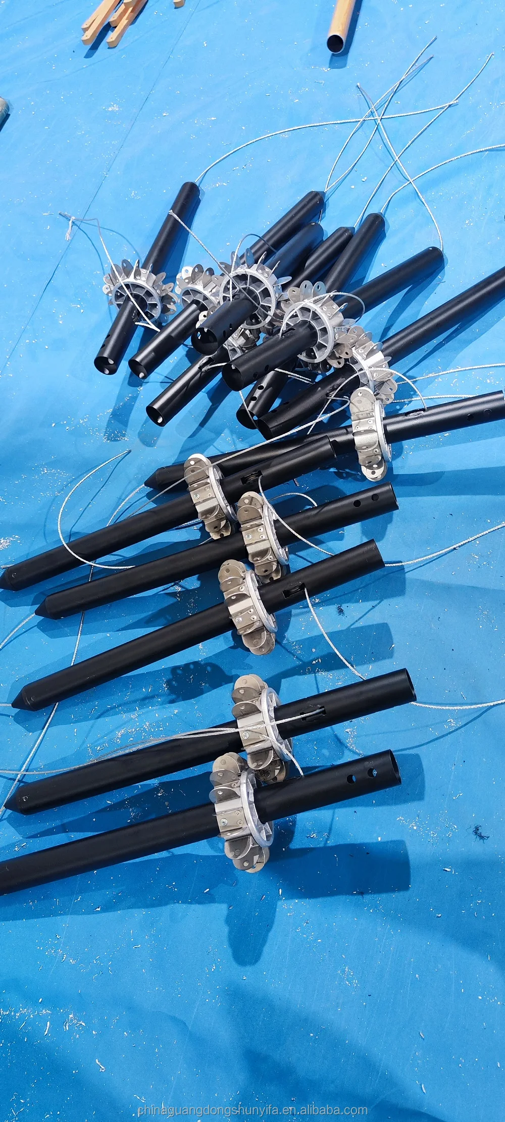 Wholesale Heavy Duty Side Pole Aluminum Cantilever  heavy Pagoda Fancy Garden  wedding Patio Parasol Outdoor Patio Umbrella