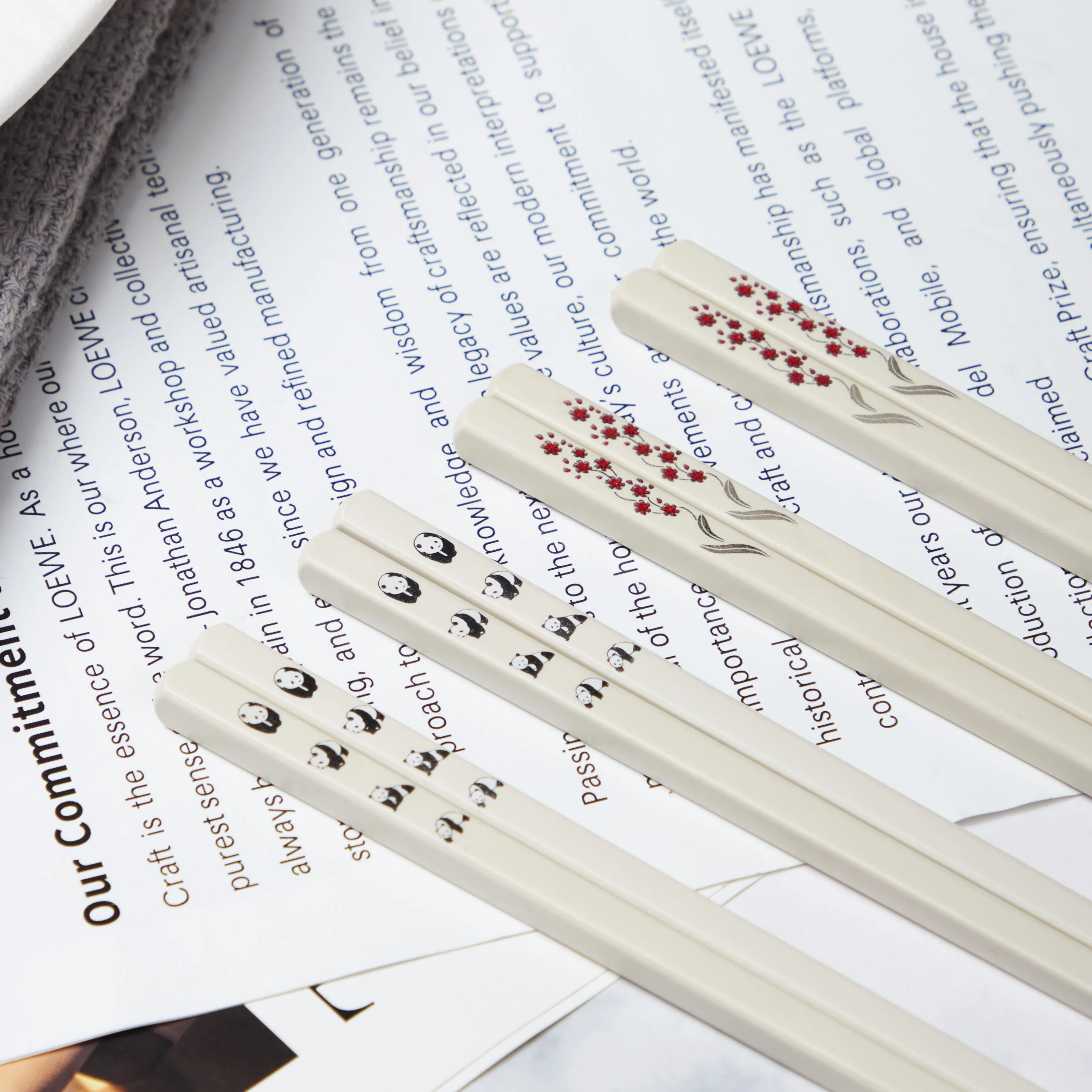 Stock Red Flower Engraved Wedding Chopsticks Custom Japanese Personalized  Chopsticks With Logo PPS Custom  Chopsticks