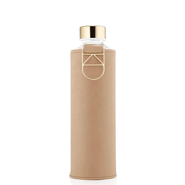 Hot sale bamboo lid borosilicate glass drinking bottle with silicone sleeve