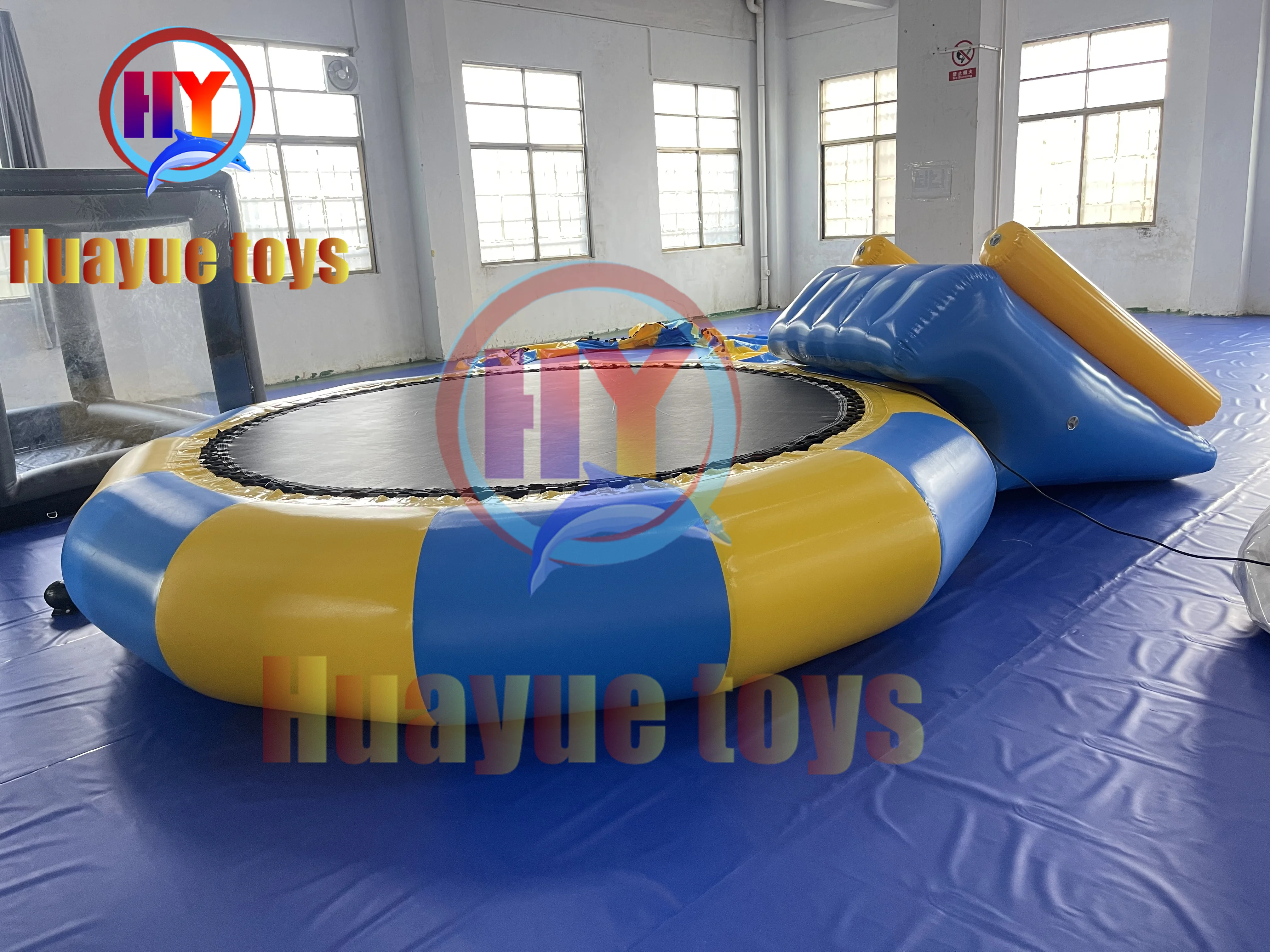 Family Swimming Pool Inflatable Water Park With Inflatable Water Trampoline And Slide