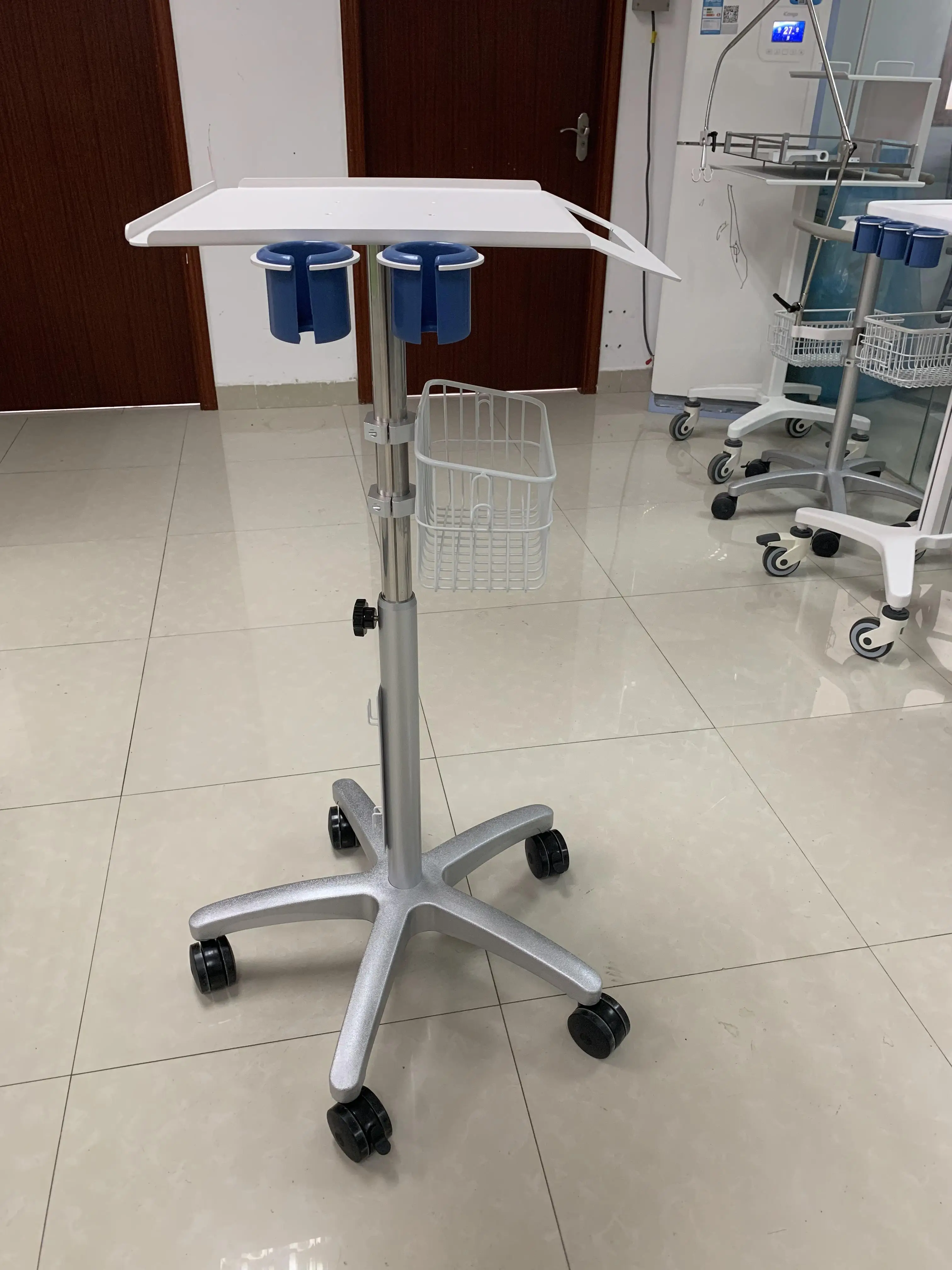 All In One Laptop Tablet Endoscope Patient Monitor Cart Ultrasound Trolley For Mindray Z5/6 M9 Te7 M7 Ge