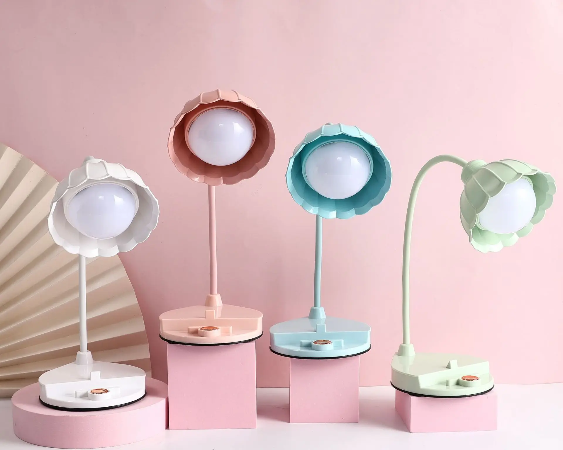 Cute Floral Spotlight Stand Desk Night Light LED Desk Lamp Cordless Table Light Mini Cute Lamp Touch Control with 360 Bendable
