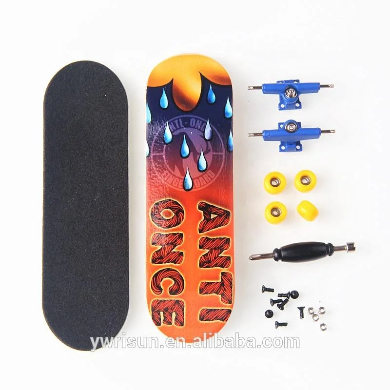 Wholesale Kids&Adults Plastic Mini Professional Complete Park Ramp Deck  Finger Sports New Skateboard Skate Set Toys