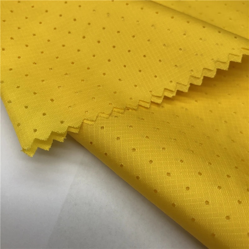 0.15 Plaid and punching hole water resistant 40d ripstop nylon fabric for skin coat