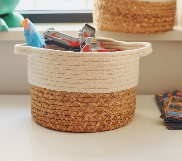 Decorative Hand-woven Cotton Rope with Water Hyacinth Basket Wicker Storage Basket Natural Household Hand Woven Basket Round