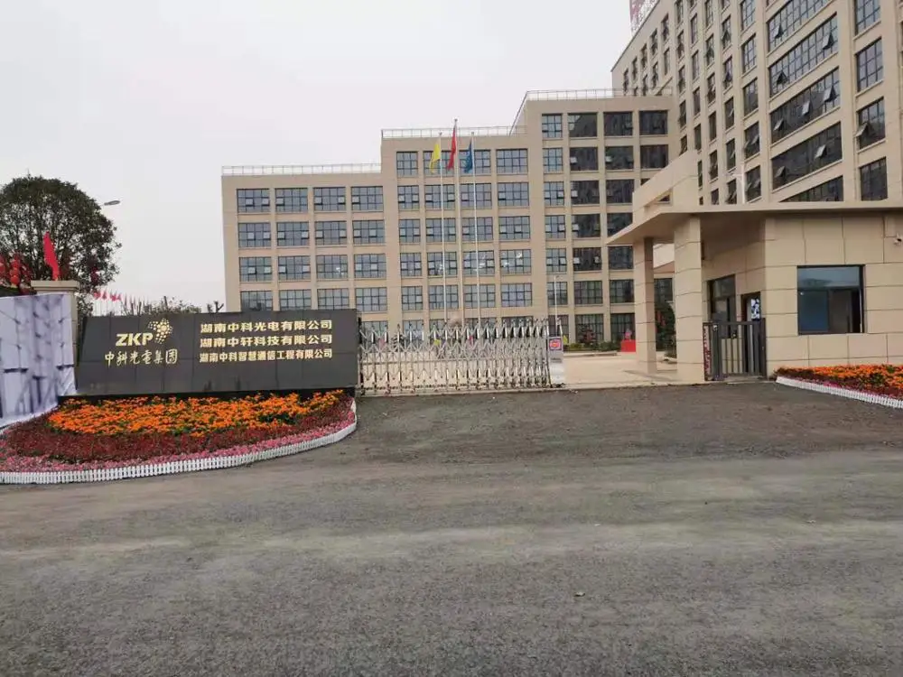 
China ZKP Data center FTTH usage 8 core MPO to MPO Single mode & Multimode fiber optic cable MPO trunk cables 