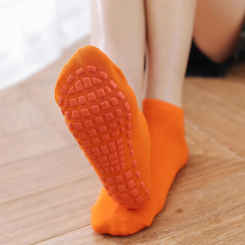 Women Sports Yoga Socks Antiskid Breathable Fitness Pilates Socks Yoga Gym Non Slip Grip Socks