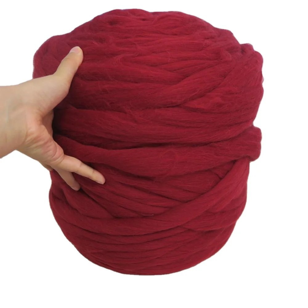 
104 Colors Giant Merino Wool Roving Yarn Wool Tops Merino Wool Yarn 21 Micron Super Chunky Yarn 