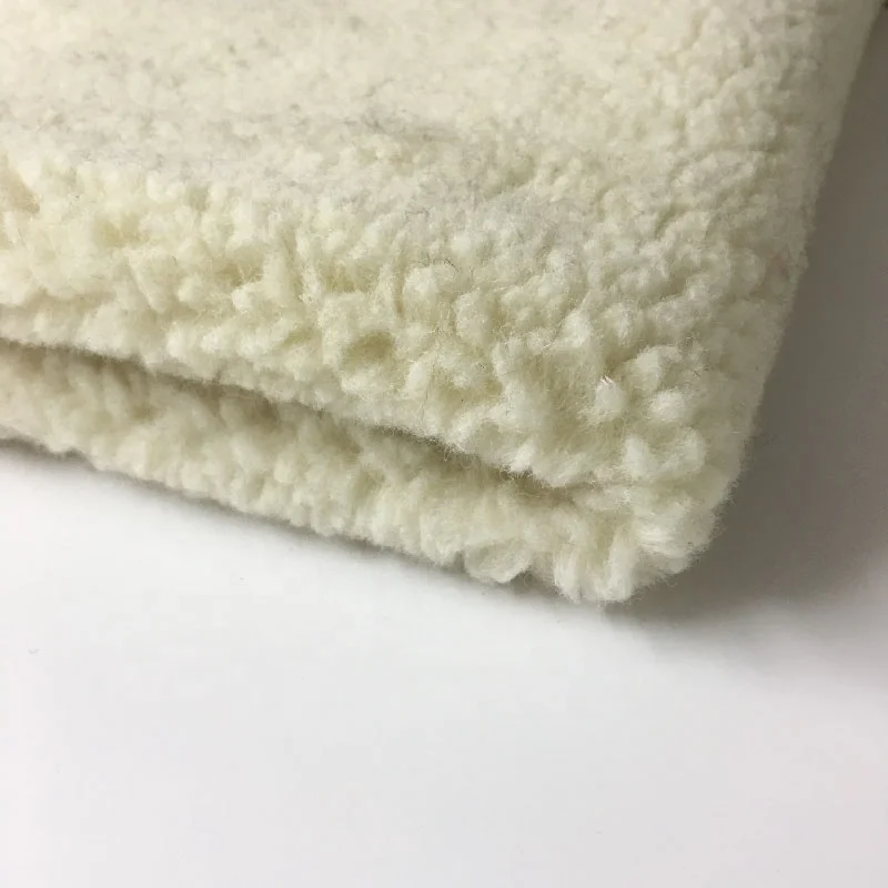 Weft Knitted 70 Wool 30 Polyester High Quality Raw White Fake Lamb Sherpa Fur Fabric For Coats and Jackets