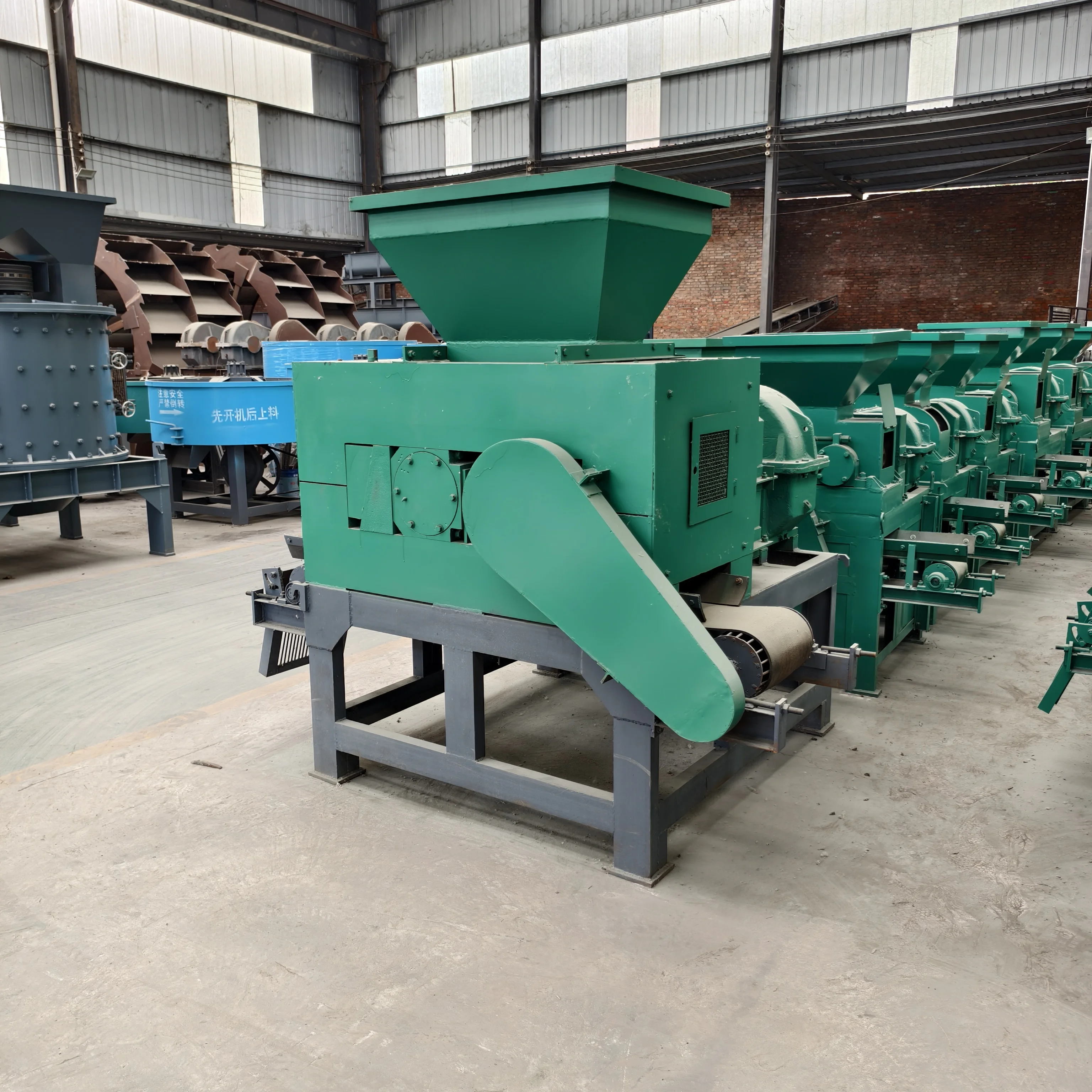 Manufacture Direct Aluminum Powder Briquette Machine alumina powder ball press machine