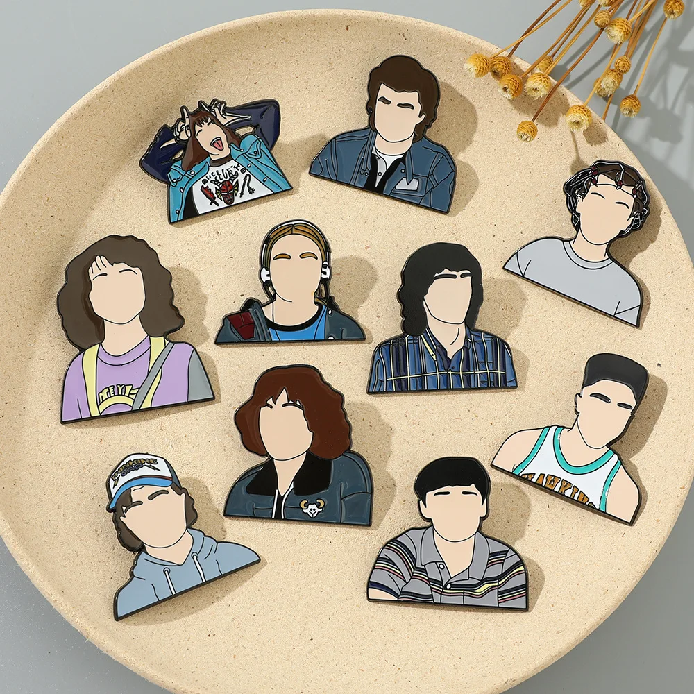 Strange things TV series brooches Hellfire club members characters badge pins