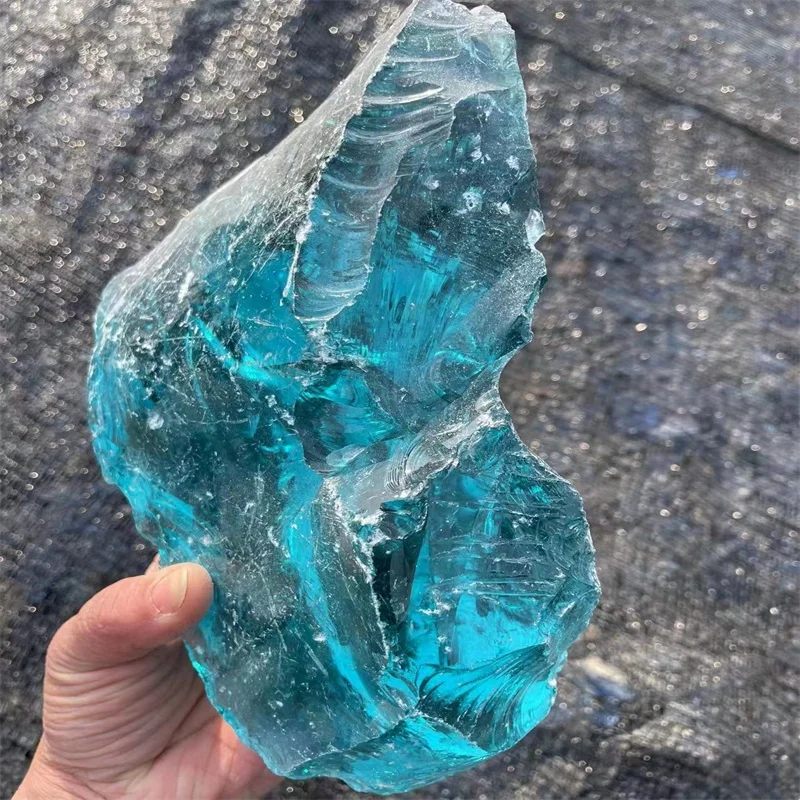 Ландшафтный дизайн дома декоративное морское синее стекло каменное дробленое цветное озеленение