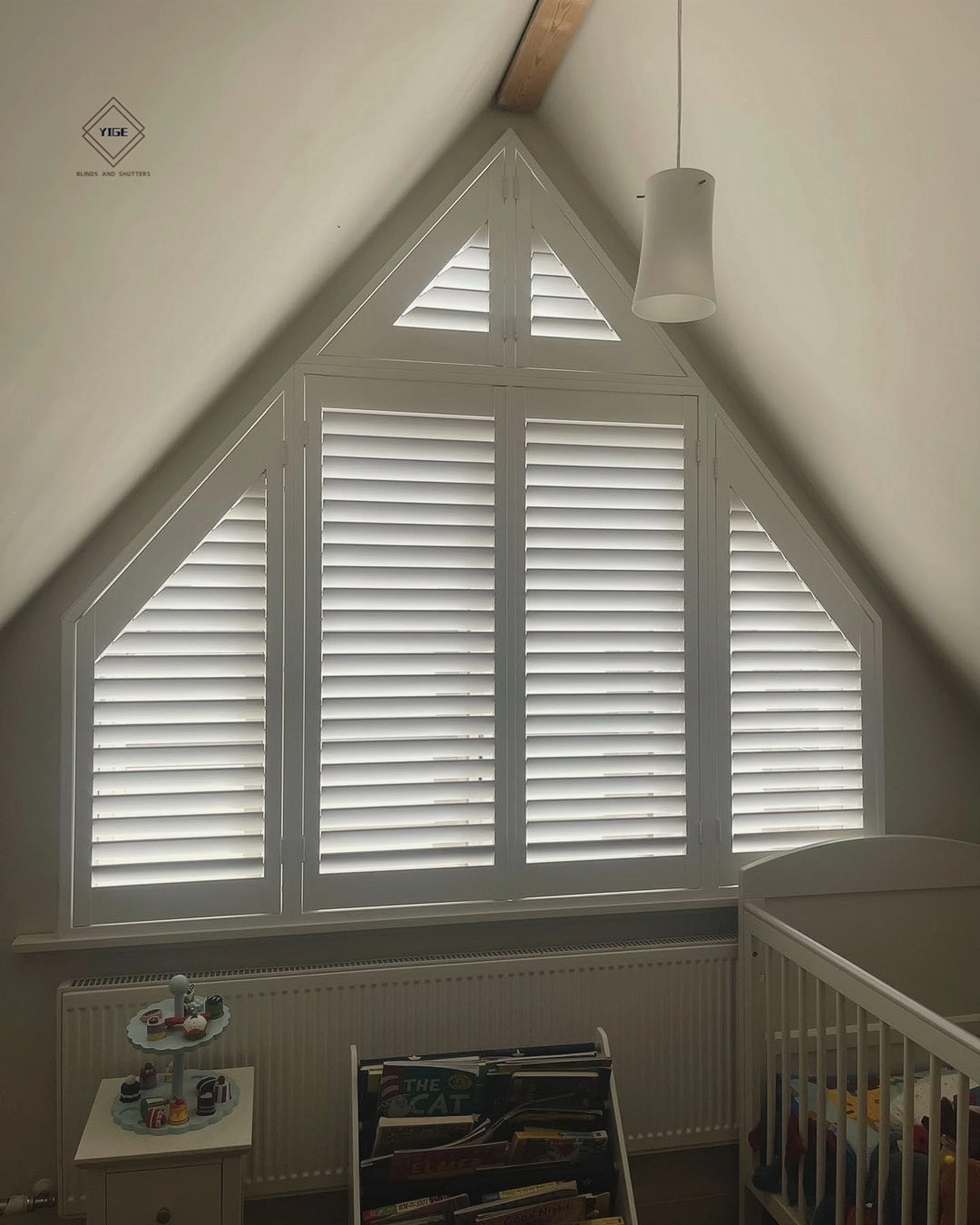 YIGE Custom Shaped PVC Shutter for Window Modern Horizontal Plantation Shutters for Australia for Hotels and Exterior Use