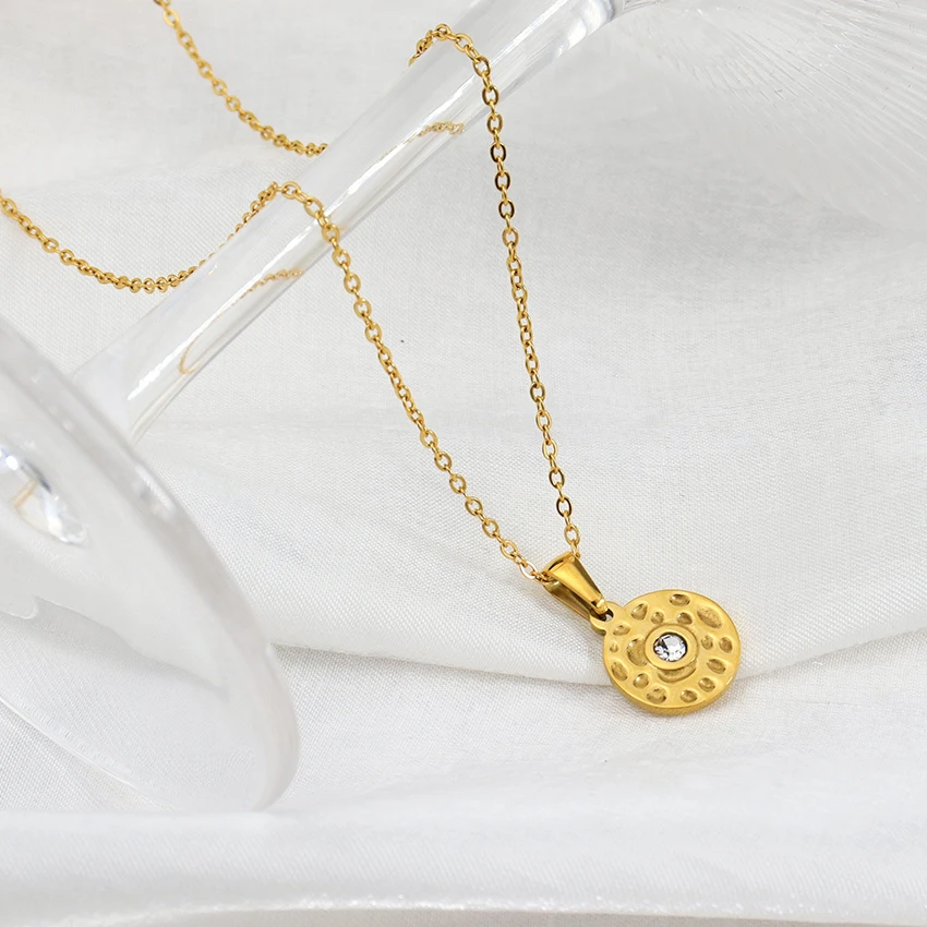 Vintage Jewelry Unique Crystal Gold Sunburst Coin Pendant Necklace Stainless Steel Double Side Cz Hammered Texture Necklace