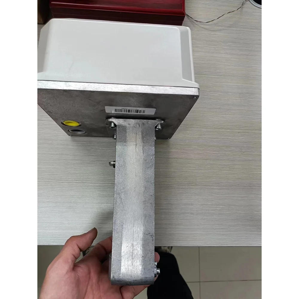 Honeywell ML7421B8012-E Smart Linear Valve Actuator