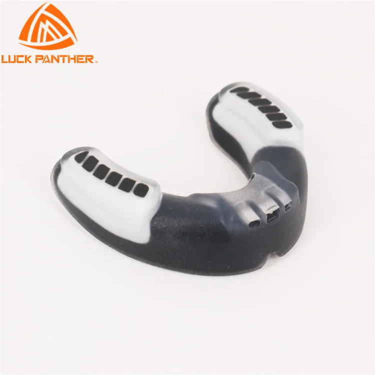 No MOQ ready to ship CE certificate sports mouth guard  eva boxing football mouthguard