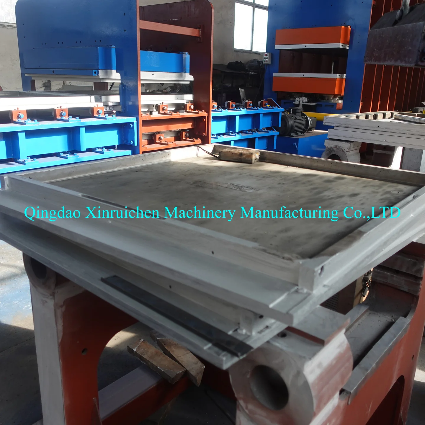 Tyre Recycled Rubber Tile Making Machine Rubber Floor Tile Making Machine Recycled Rubber Tile Machine