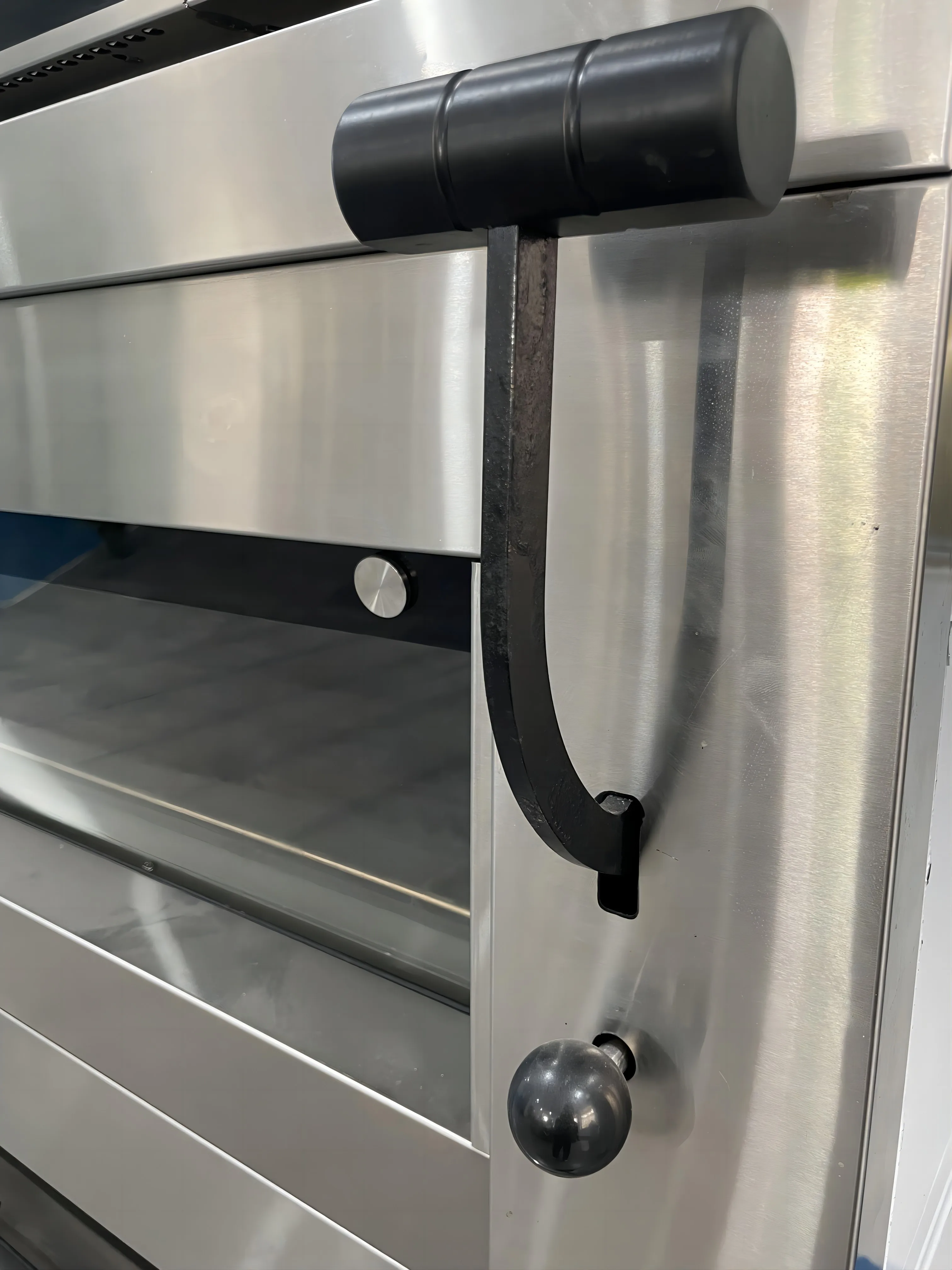 Factory Hot Sale European 2 Layers 4 Trays Oven Bread Cookies Cakes Pound Cake and Sandwich Breads