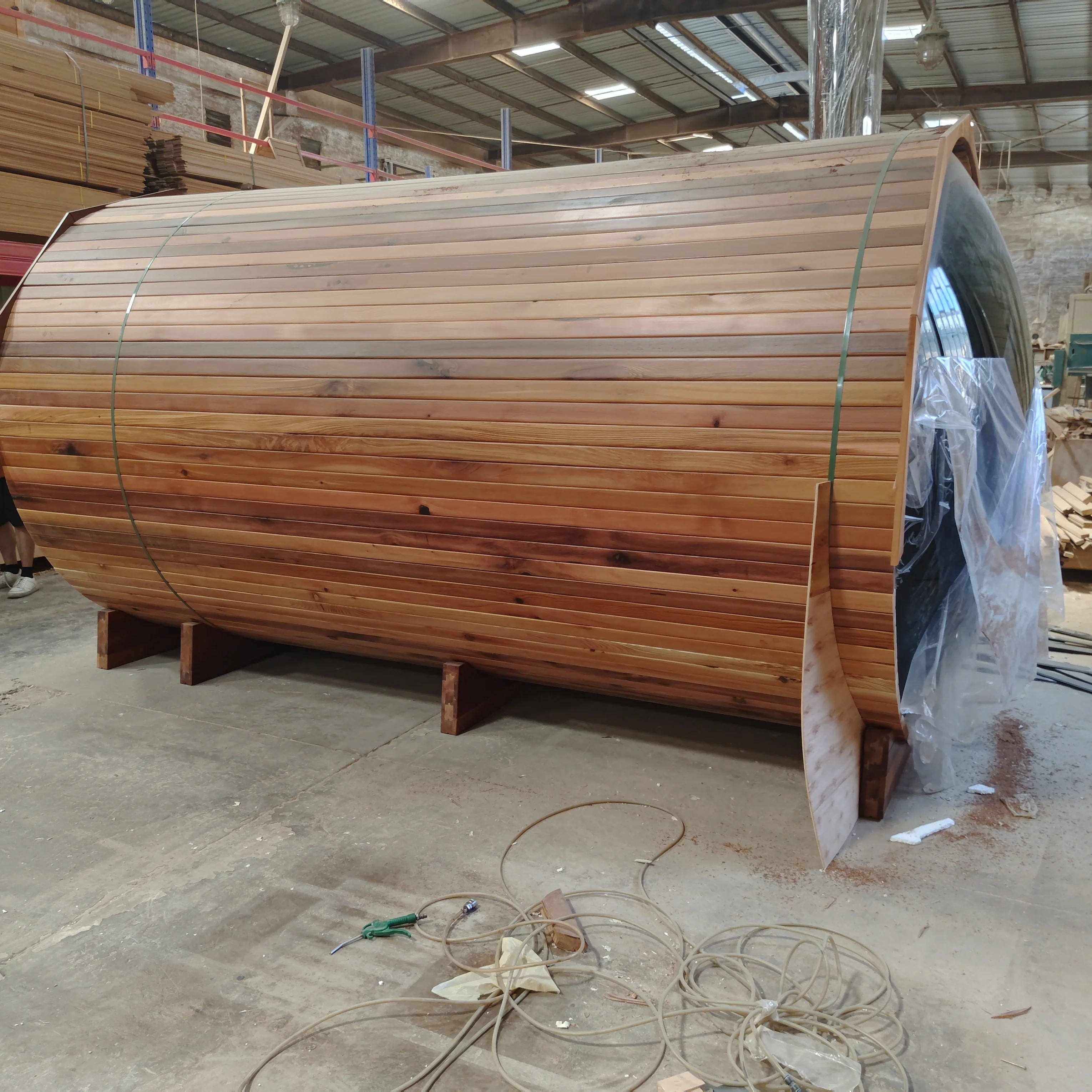 Wooden burning heater front porch bubble window traditional customization 8-10 people  outdoor barrel sauna room