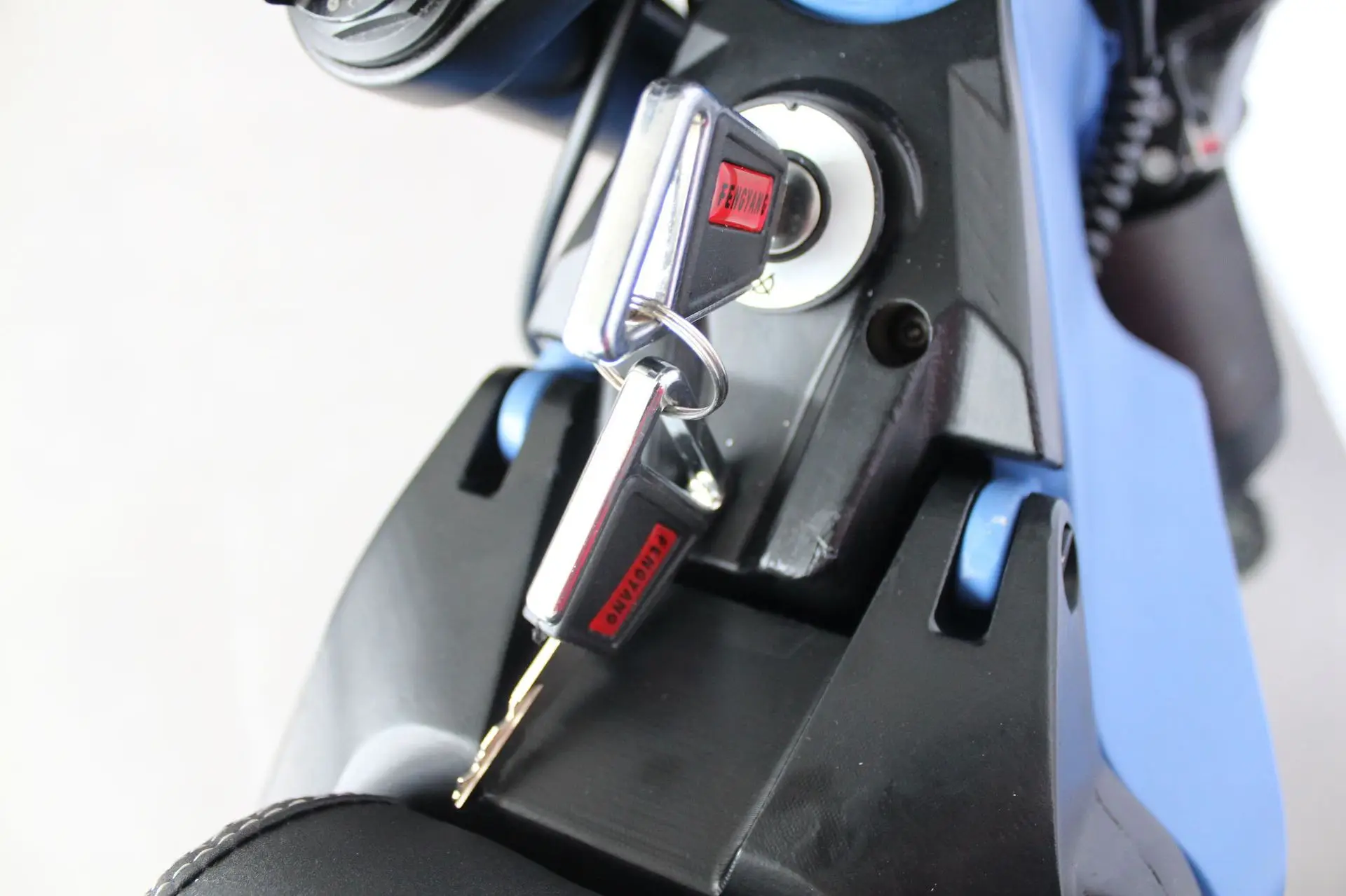 New Material High Speed 85km/h 72V 40Ah 4000W Dirt Ebike Pit Bike Electric Motorbike Racing Motorcycles With Best Price