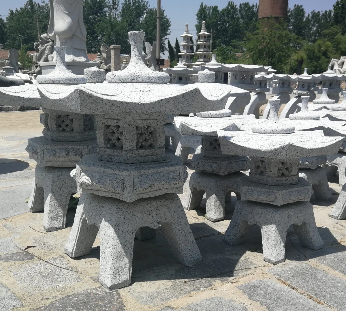 Natural China Granite Stone Lanterns For Garden And Temple Stone Lanterns For Sale