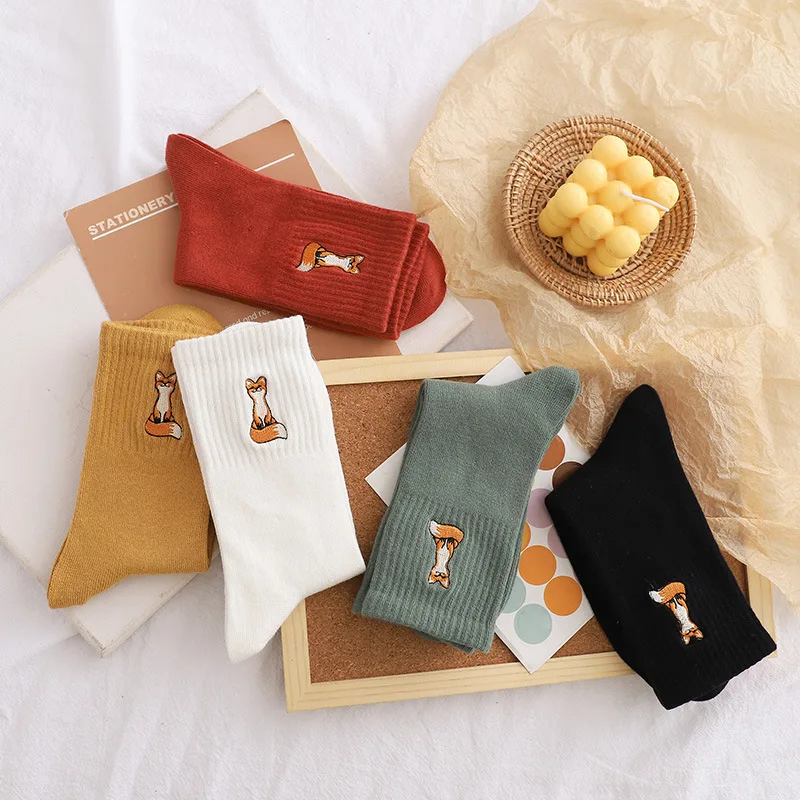 Fashion Fox Embroidery Women Middle Tube Socks Cotton Breathable Solid Color Socks Autumn Winter Warm Cartoon Socks Sokken Girls