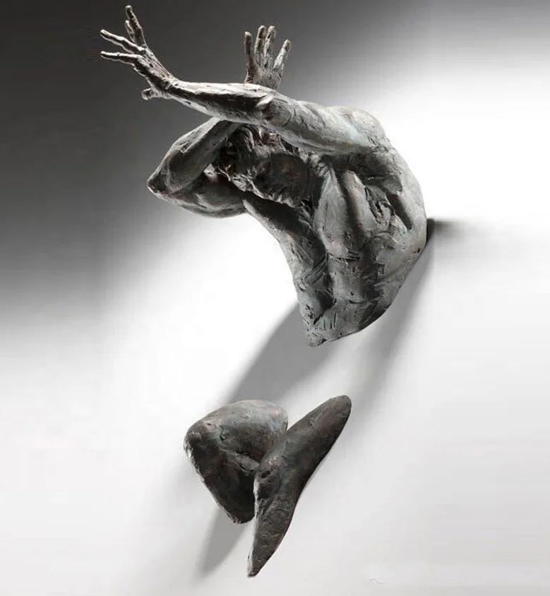 Рельефные настенные скульптуры