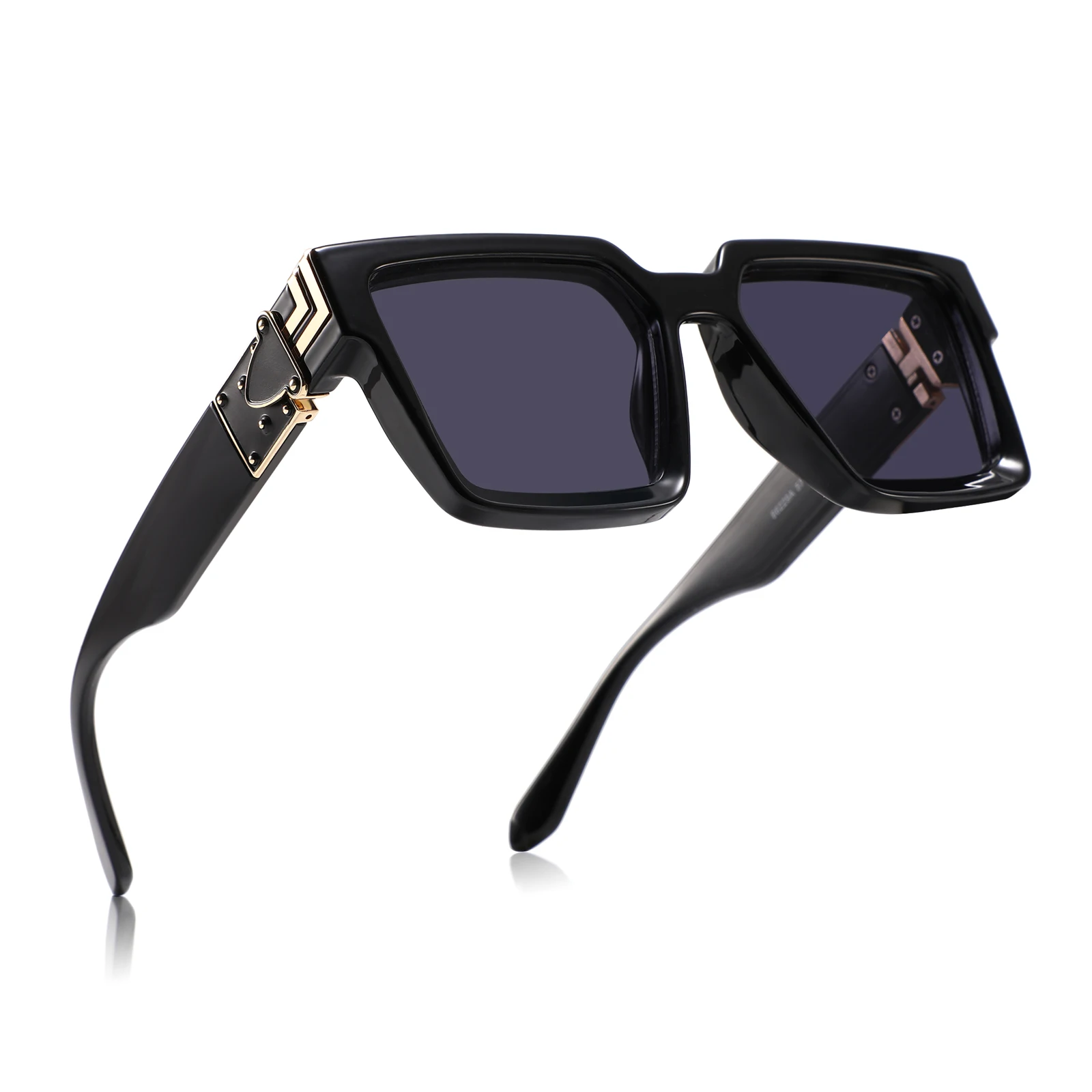 New European and American boxy sunglasses ladies millionaire fashion street shot punk sunglasses 2022